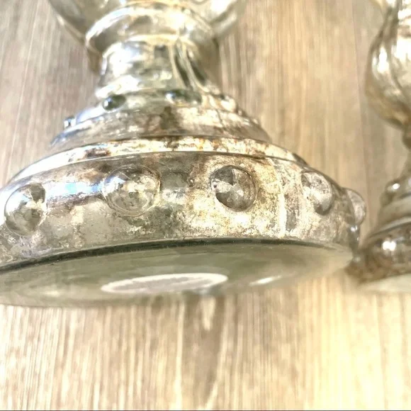 Two silver vintage style candlesticks - Picture 8 of 16